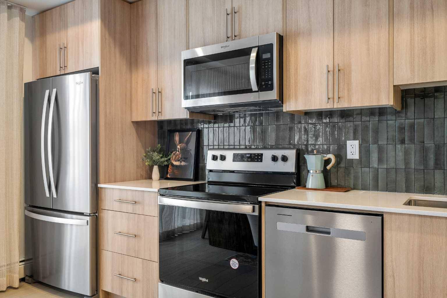 9655 Bowfort RD NW #2203, Calgary, AB T3B 5X4