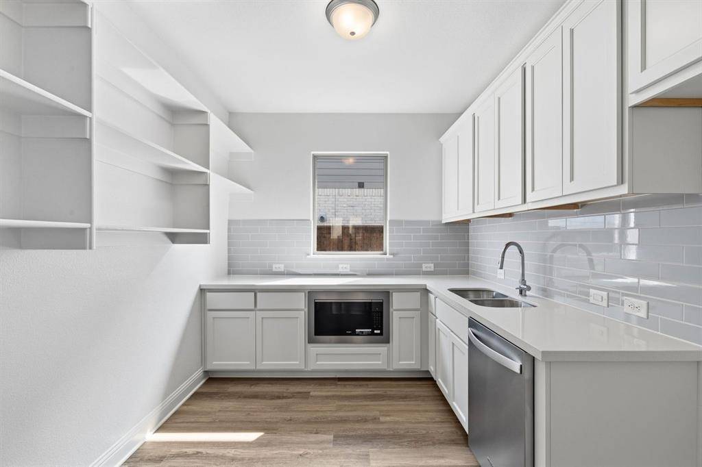 2109 Birch Street, Mansfield, TX 76063