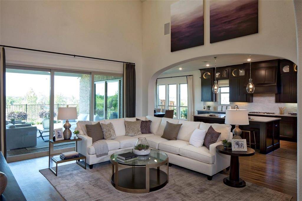 6825 Entwistle Road, Frisco, TX 75034