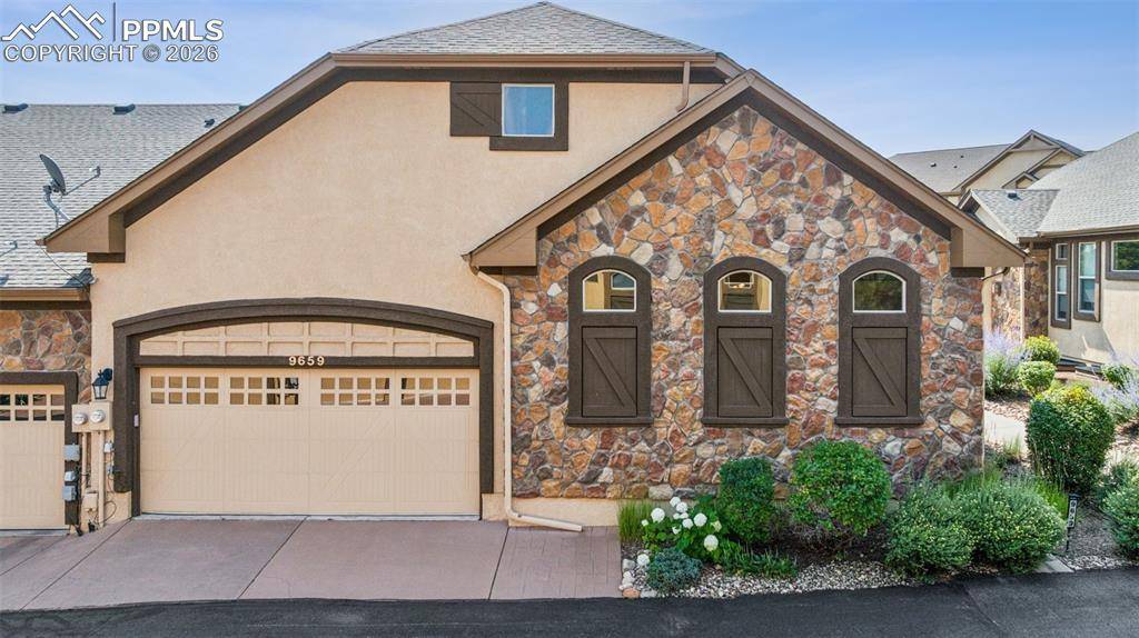 9659 Carriage Creek PT, Colorado Springs, CO 80920
