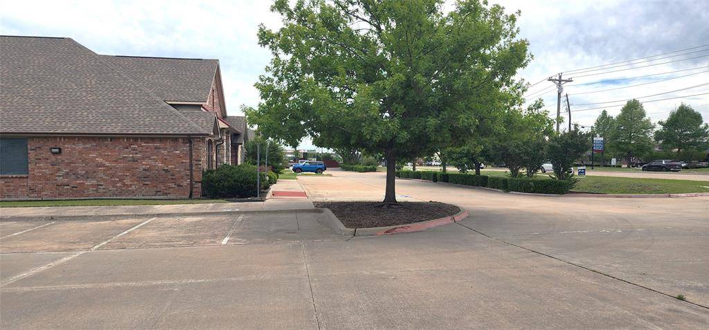 3724 Old Denton Road, Carrollton, TX 75007