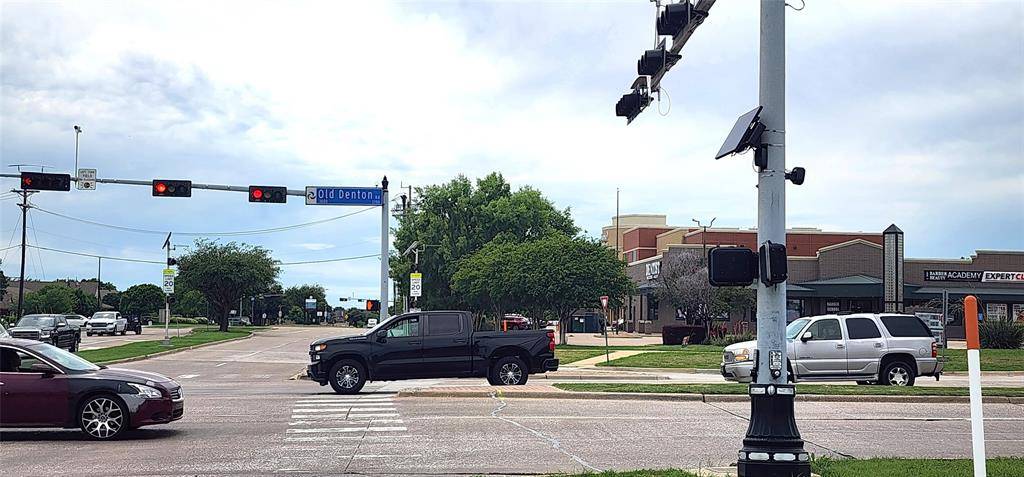 3724 Old Denton Road, Carrollton, TX 75007