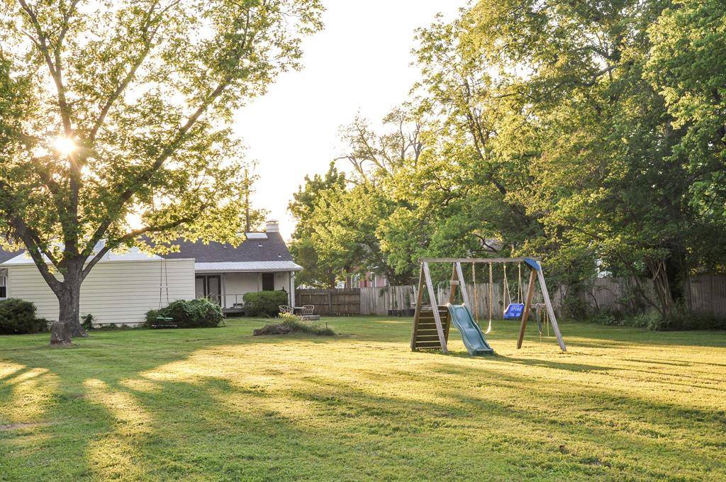 940 Davis N, Sulphur Springs, TX 75482