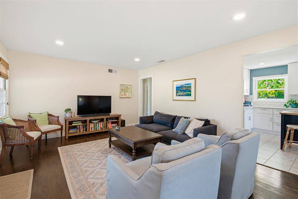 11216 Flamingo, Dallas, TX 75218