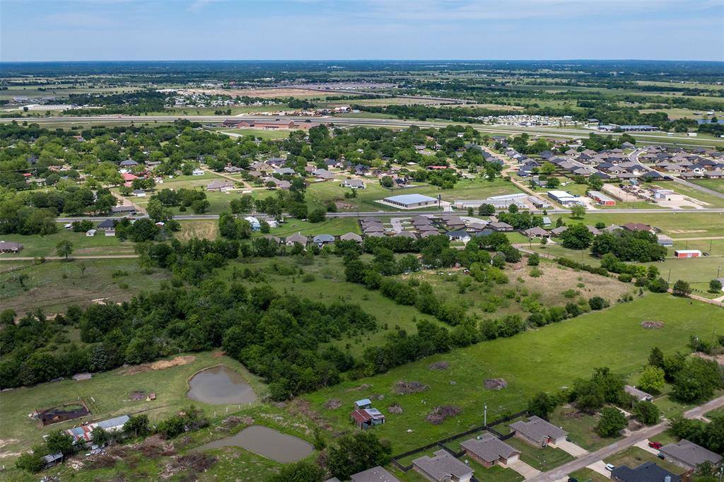 520 E Eubank Street, Mabank, TX 75147