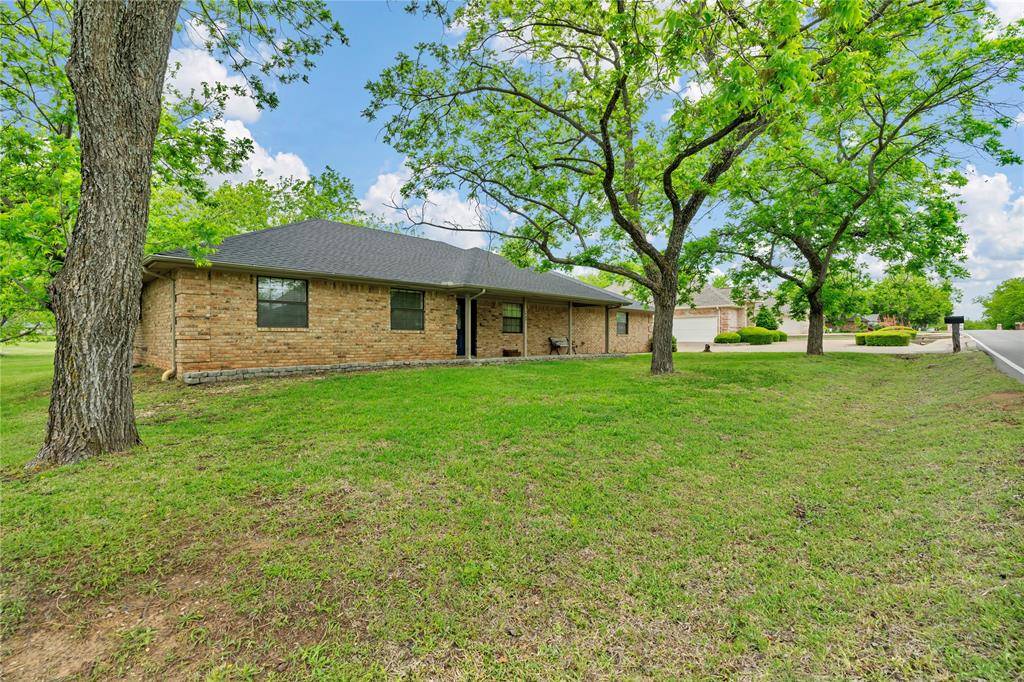 9616 Monticello Drive, Granbury, TX 76049