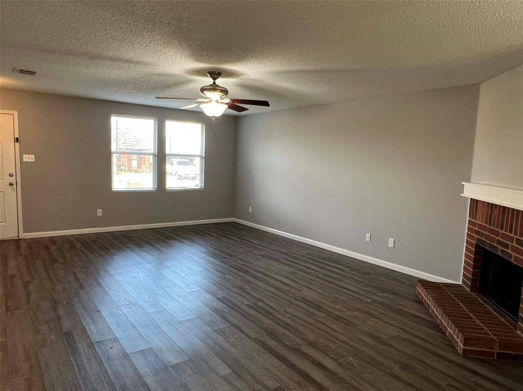 3849 Irish Setter Drive, Fort Worth, TX 76123