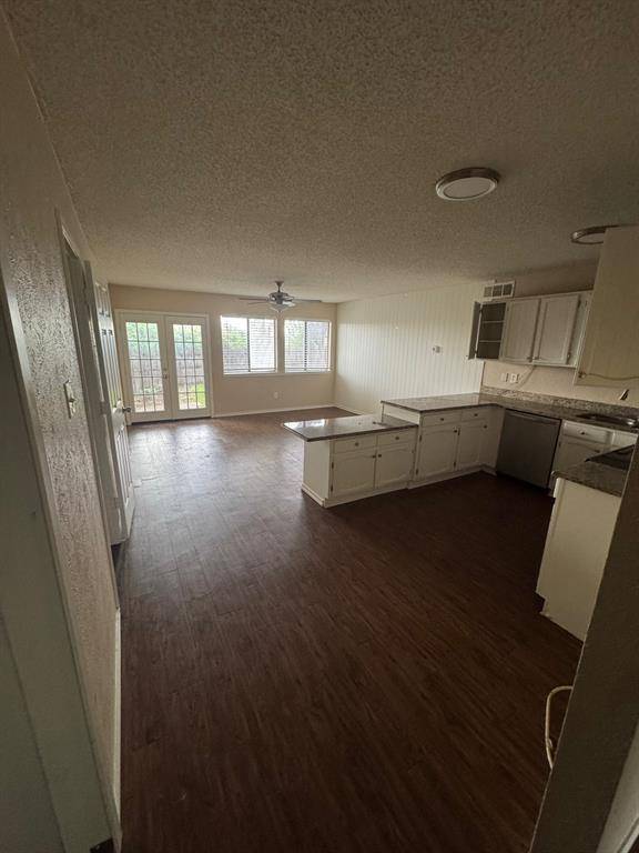 912 Navasota Drive, Garland, TX 75040