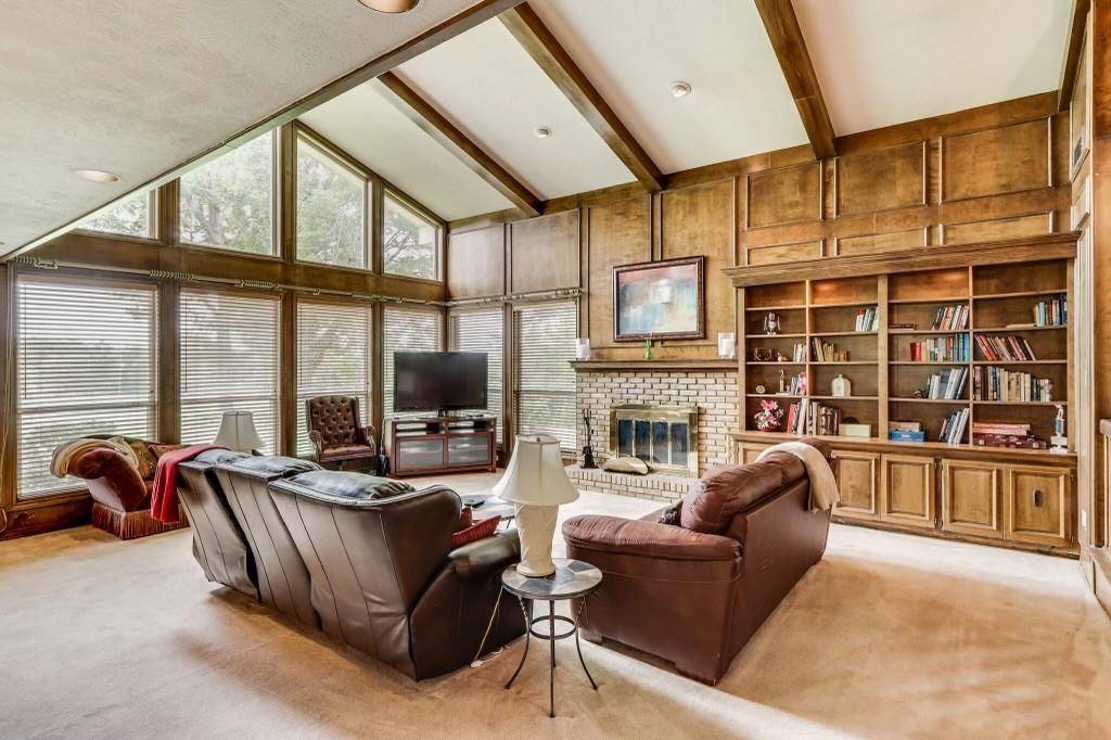 9310 Waterview Drive, Dallas, TX 75218