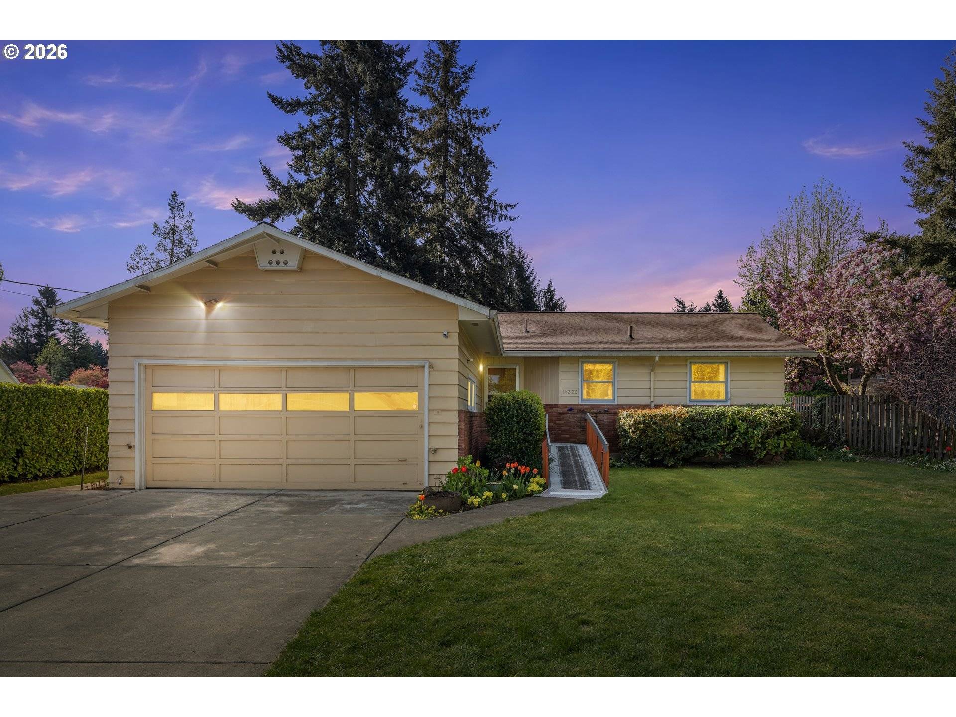 14220 NE SAN RAFAEL ST, Portland, OR 97230