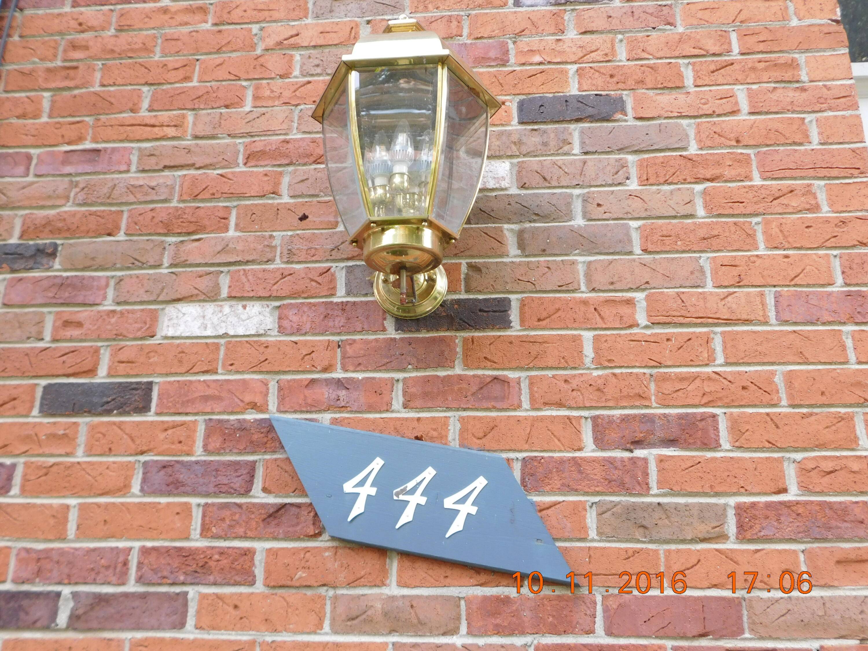 444 N Fox Hills N #7, Bloomfield Twp, MI 48304