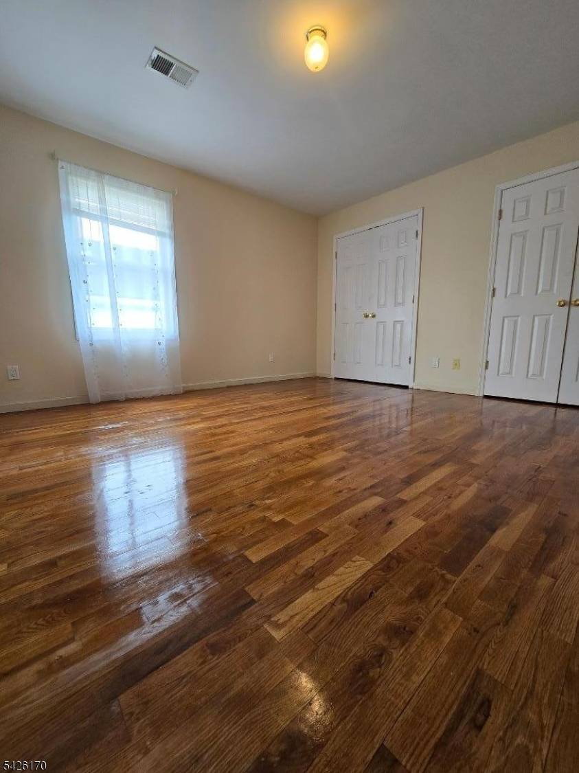 598 Broad St, Carlstadt Boro, NJ 07072