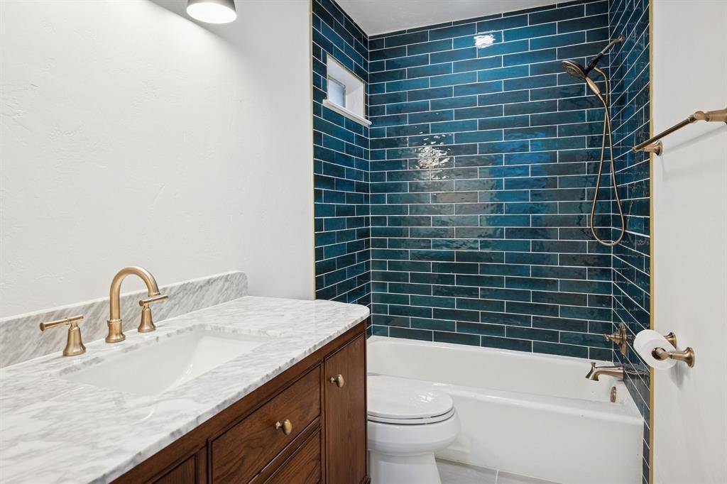 7626 Dentcrest Drive #7628, Dallas, TX 75254