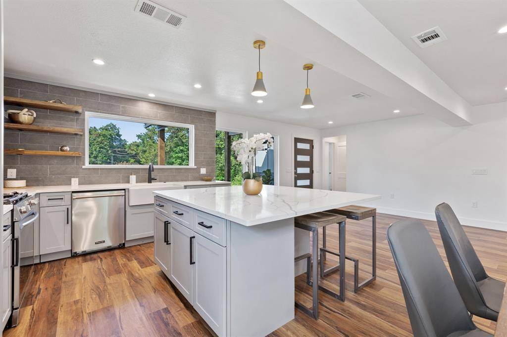 5936 Spring Glen Drive, Dallas, TX 75232