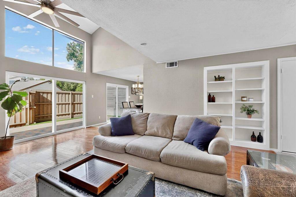 6437 Cedar Hollow Drive, Dallas, TX 75248