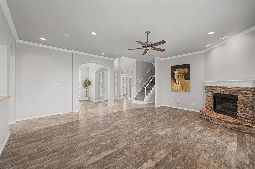 686 Cattlebaron Parc Drive, Fort Worth, TX 76108