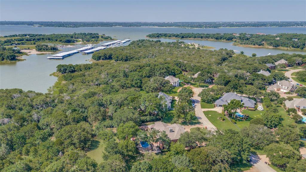 1908 Peninsula Drive, Flower Mound, TX 75022