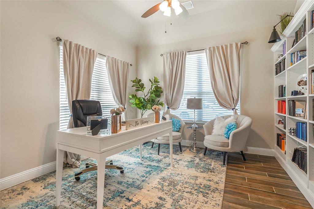 8244 Cheetah Path, Godley, TX 76044