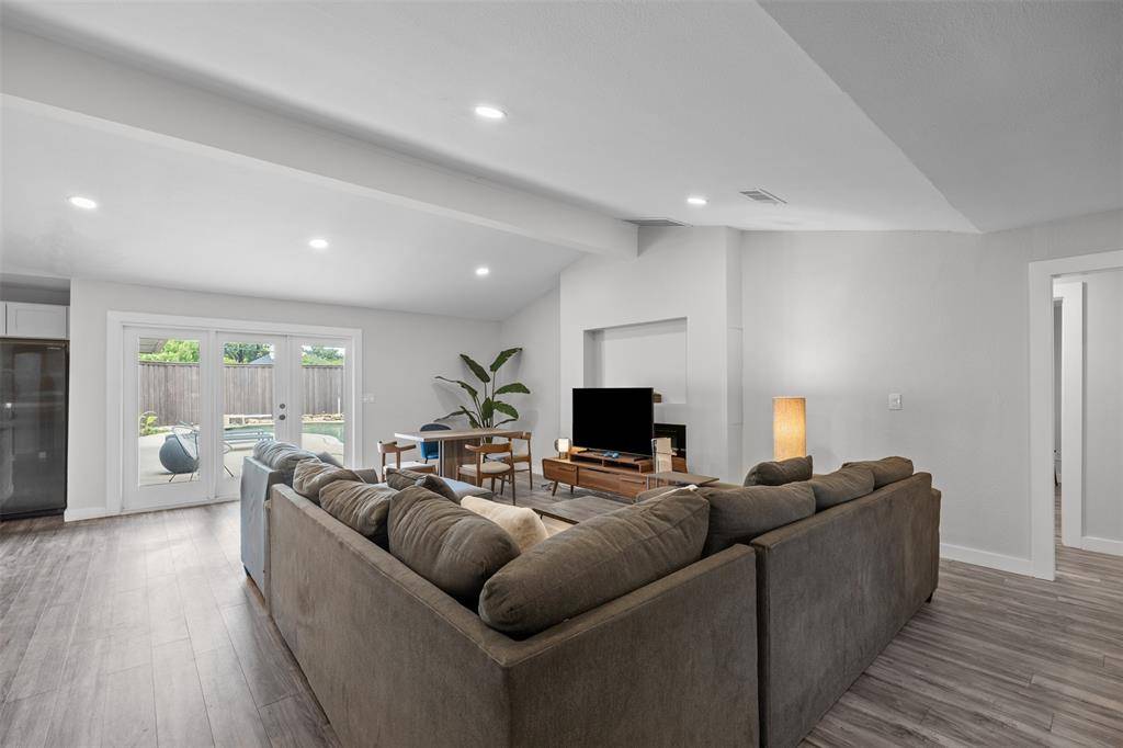 2760 N Hillbrier Circle, Plano, TX 75075