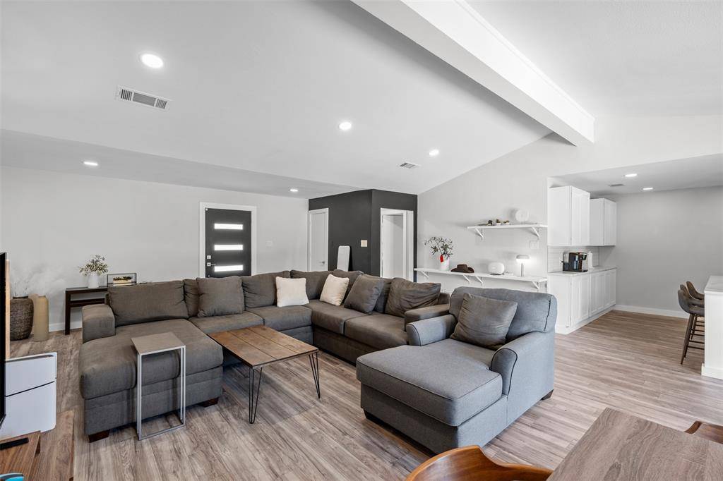 2760 N Hillbrier Circle, Plano, TX 75075