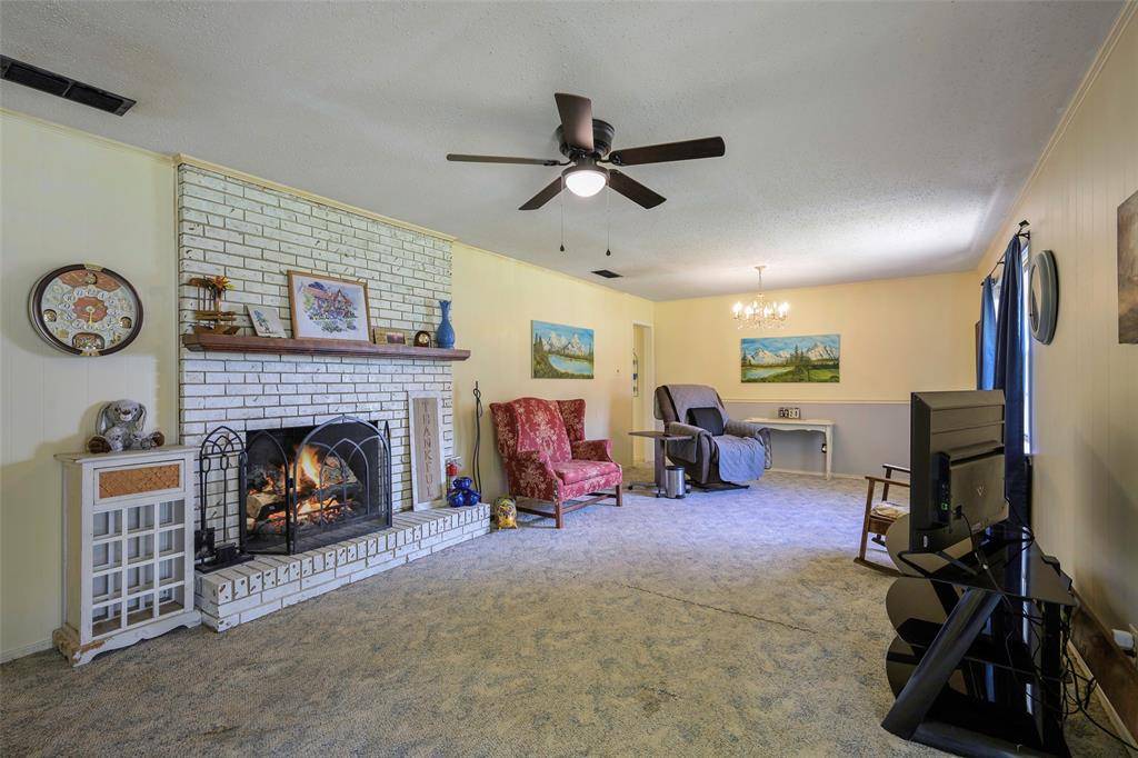 1113 W Will White Road, Kemp, TX 75143