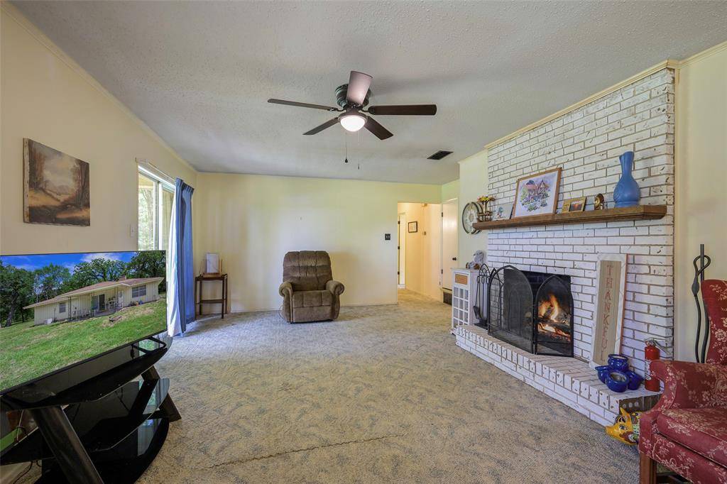1113 W Will White Road, Kemp, TX 75143