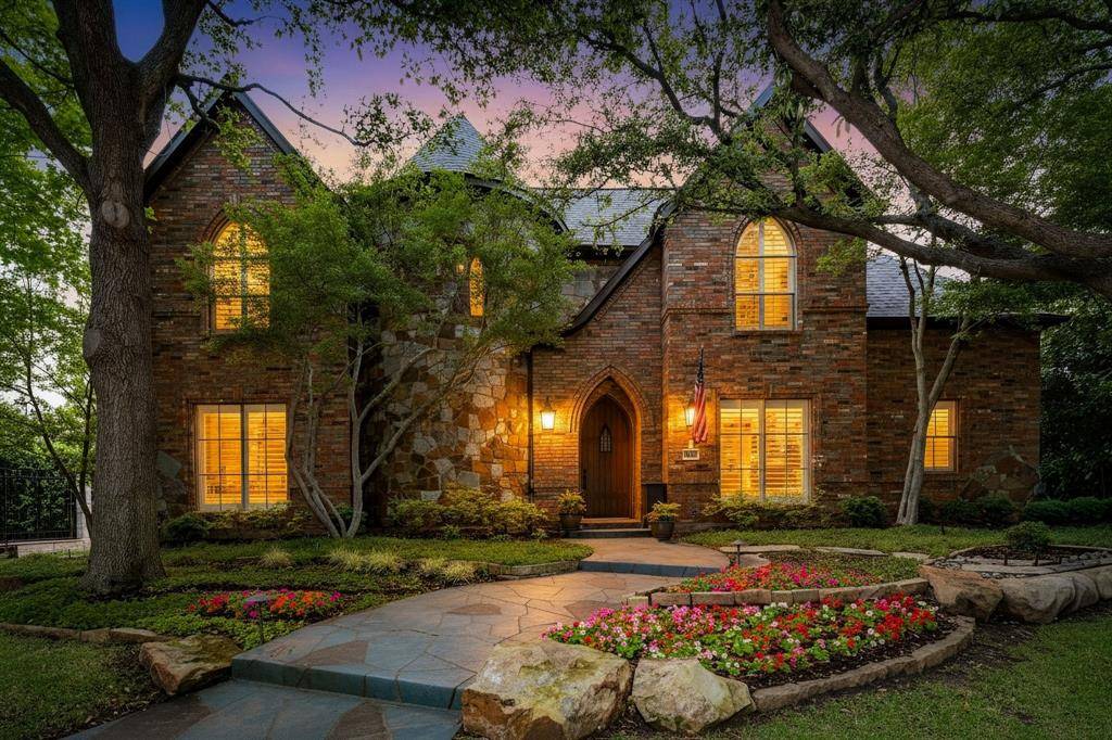 5601 Woodspring Drive, Plano, TX 75093