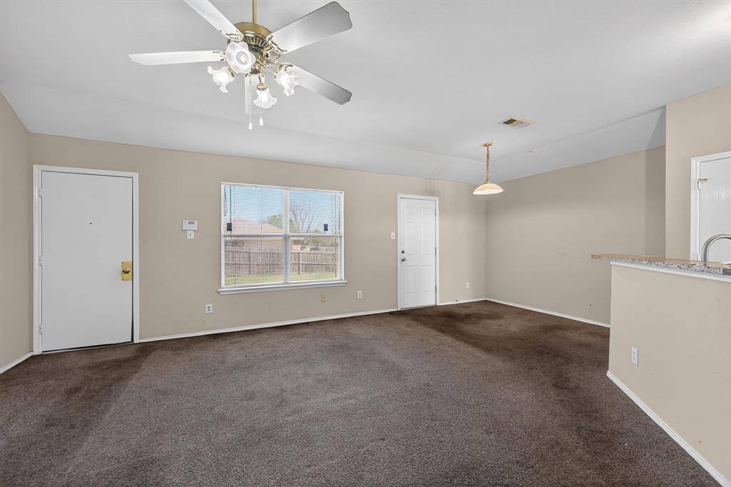 1715 Reynolds Street, Lancaster, TX 75134