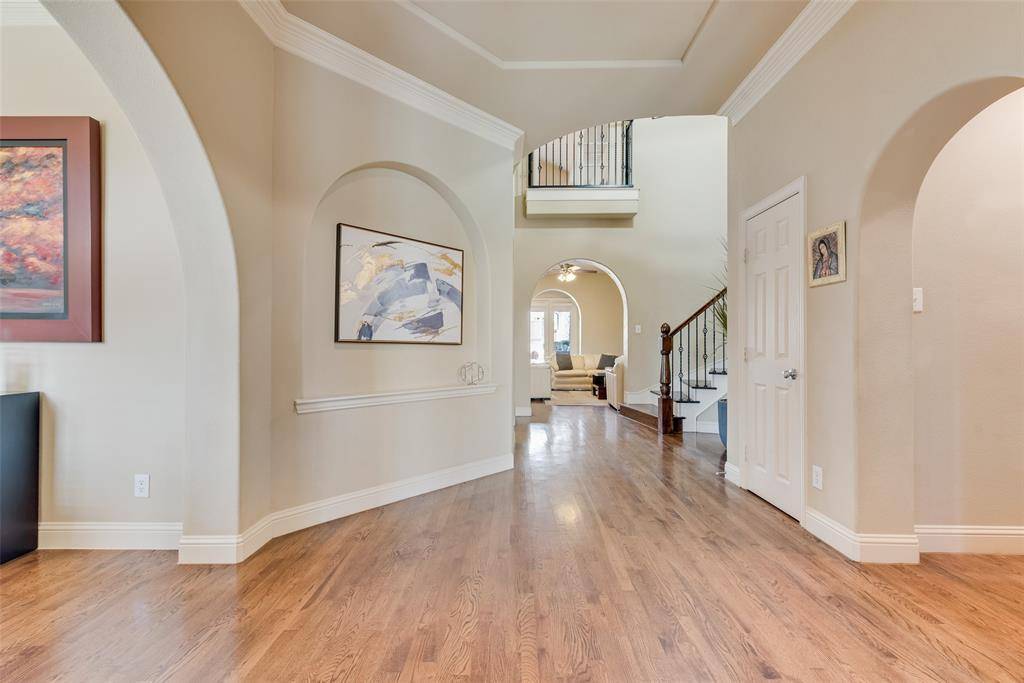 2325 Shoreham Circle, Lewisville, TX 75056