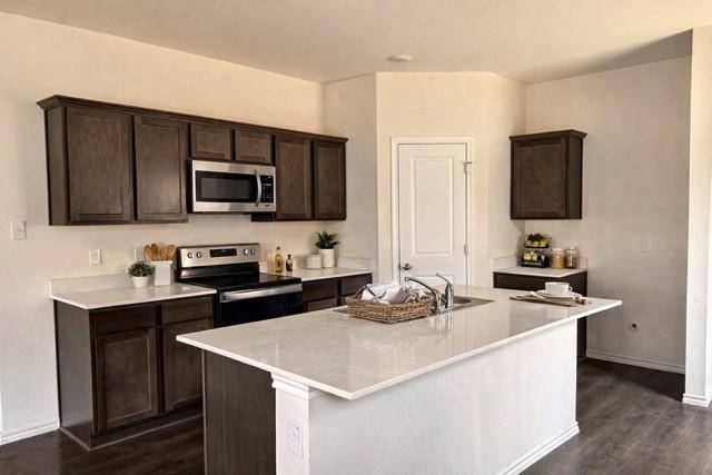 3713 Pronghorn Lane, Crandall, TX 75114