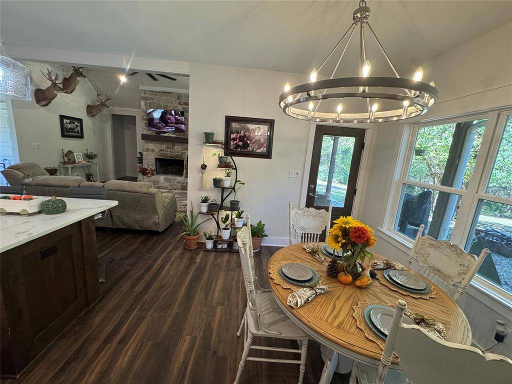 7600 County Road 1500, Athens, TX 75751