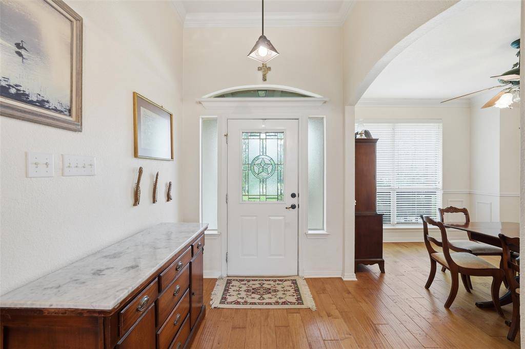 1681 W Tate Avenue, Robinson, TX 76706