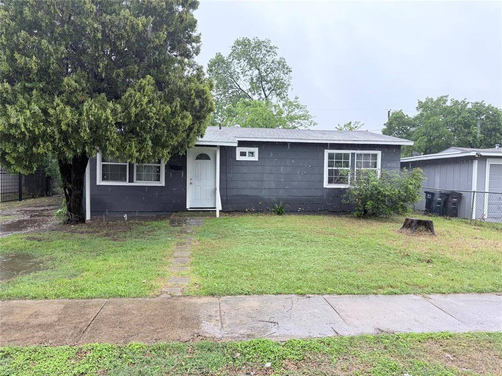 3705 Castleman Street, Fort Worth, TX 76119