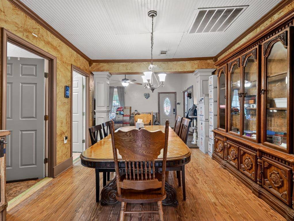 1301 Locust Street, Commerce, TX 75428