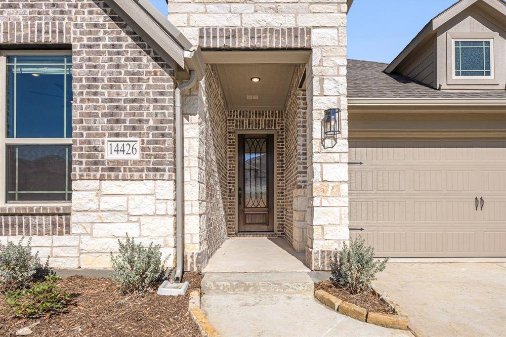 14426 McClint Street, Pilot Point, TX 76258