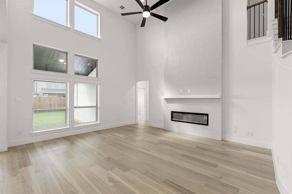 2407 Parkway Avenue, Melissa, TX 75454