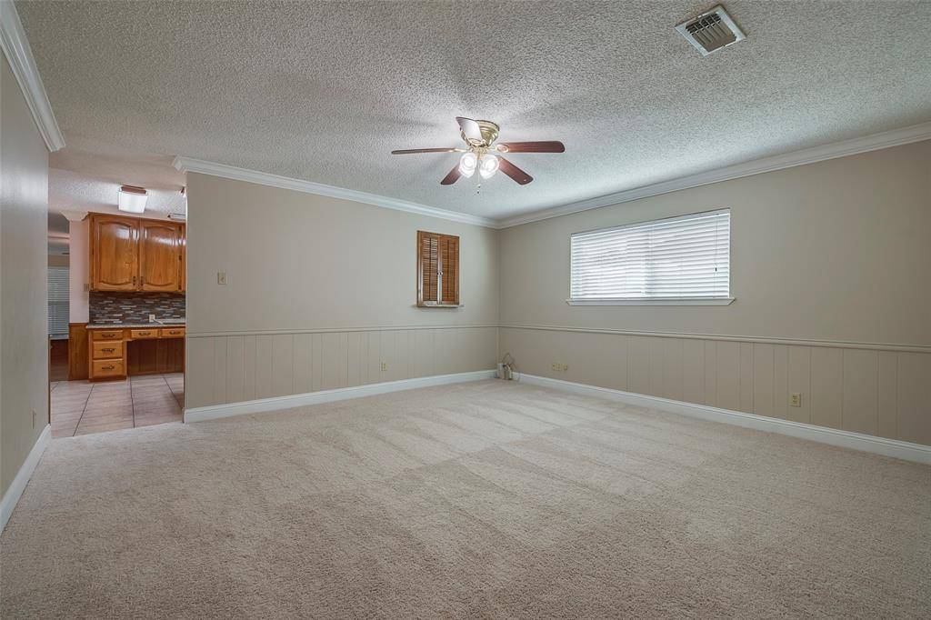 818 Westbrook Drive, Irving, TX 75060