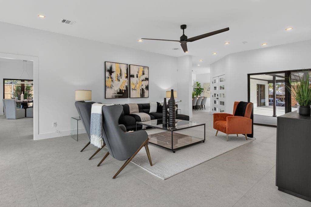 2405 Mesa Drive, Richardson, TX 75080