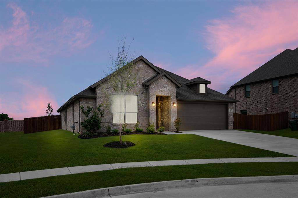 1105 Turtle Hill Lane, Crowley, TX 76036