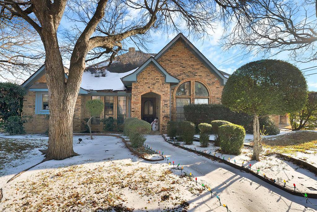 2144 Usa Drive, Plano, TX 75025
