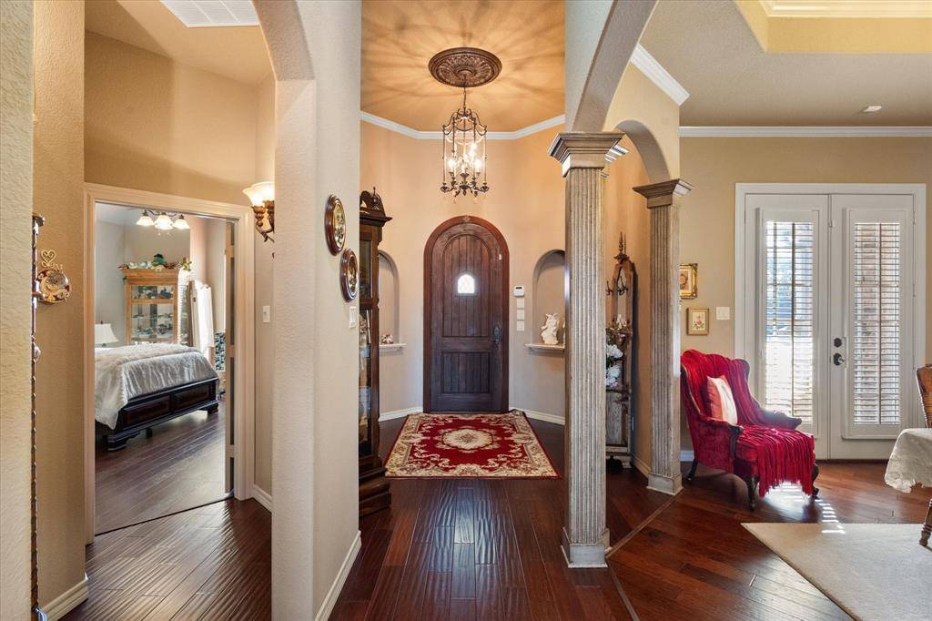 1211 Northglen Court, Mansfield, TX 76063