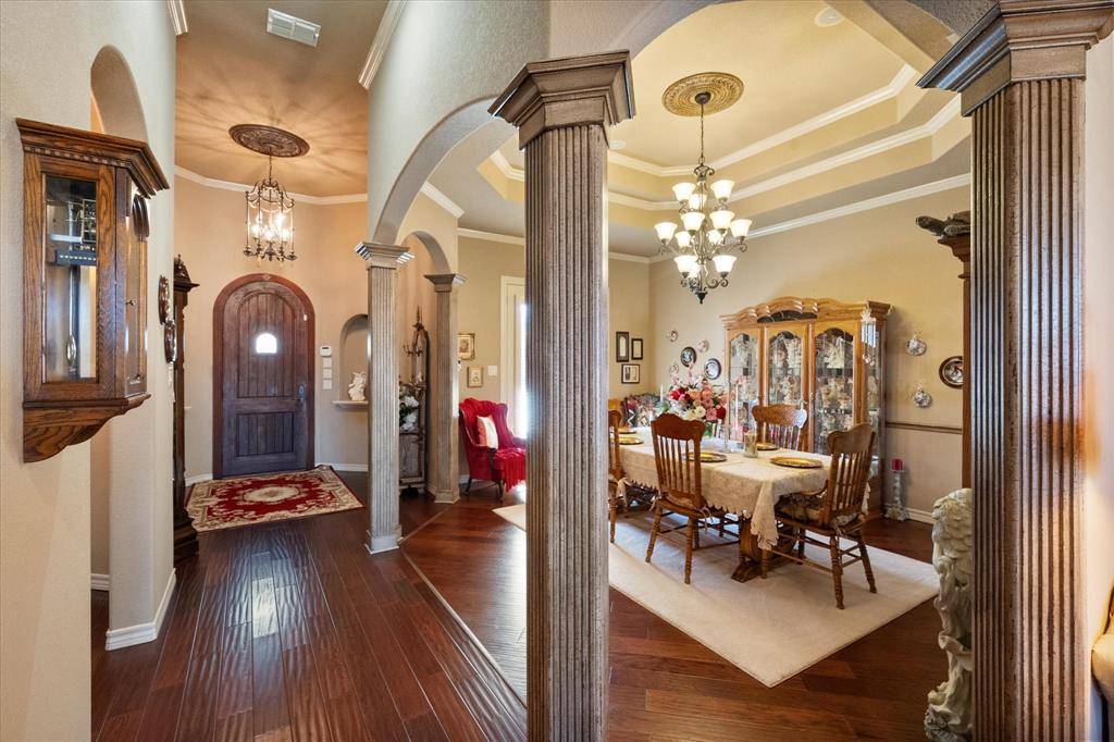 1211 Northglen Court, Mansfield, TX 76063