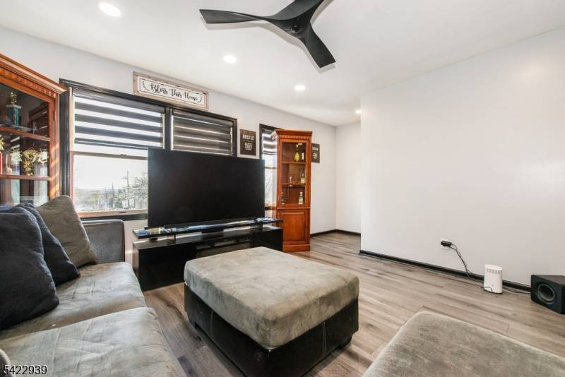 67-69 Cliff St, Paterson City, NJ 07522