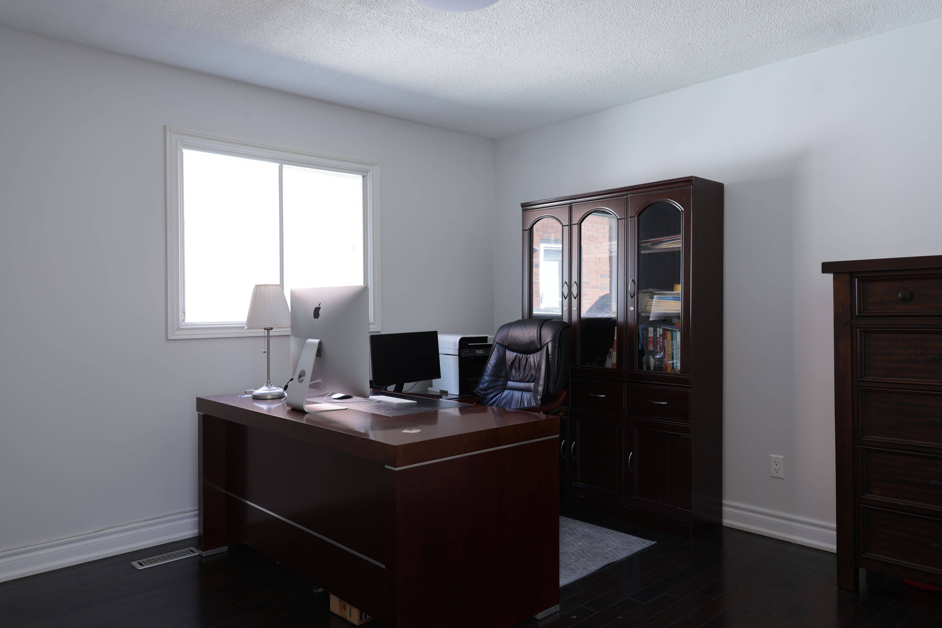 19 Delancey CRES, Markham, ON L3P 7C9