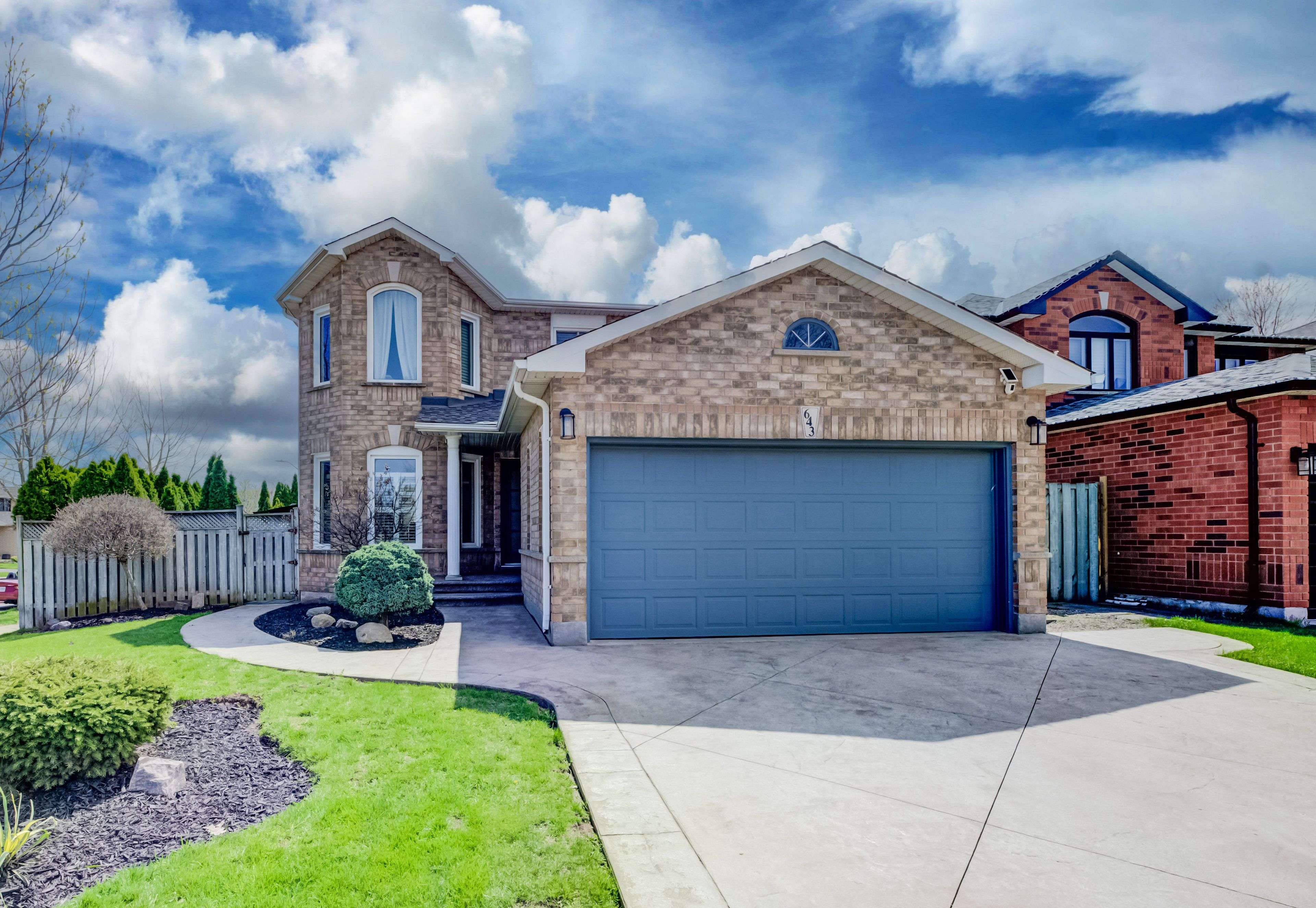 643 Phoebe CRES, Burlington, ON L7L 6E5