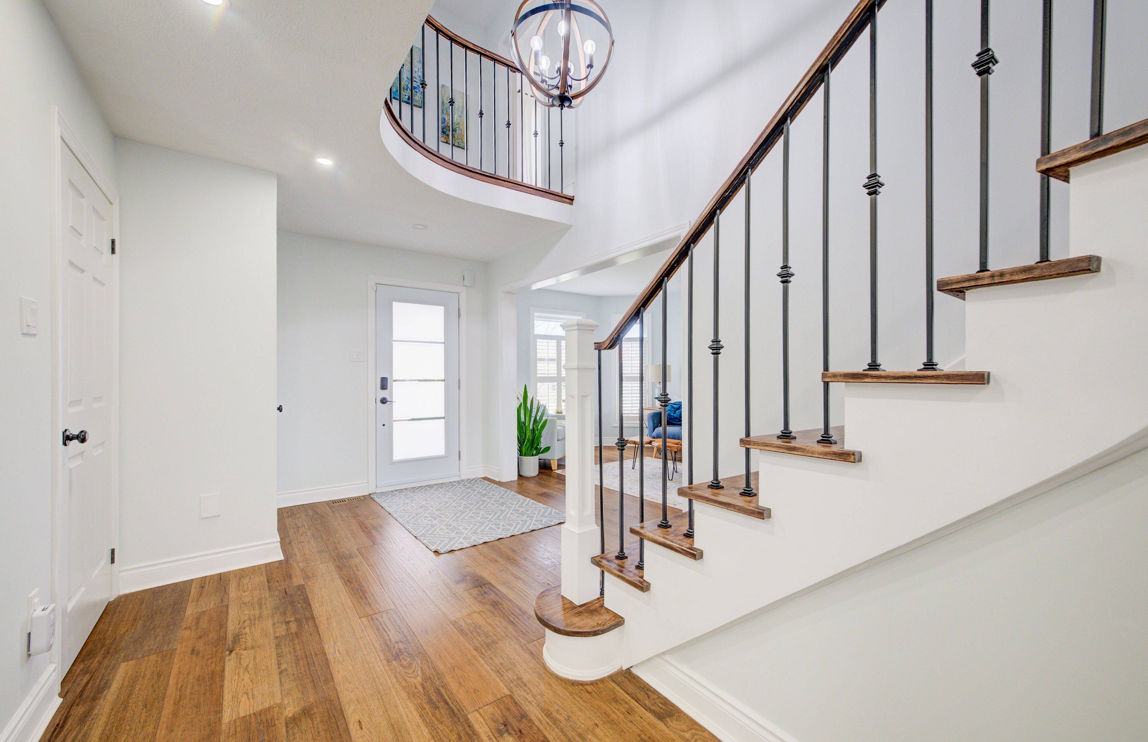 643 Phoebe CRES, Burlington, ON L7L 6E5