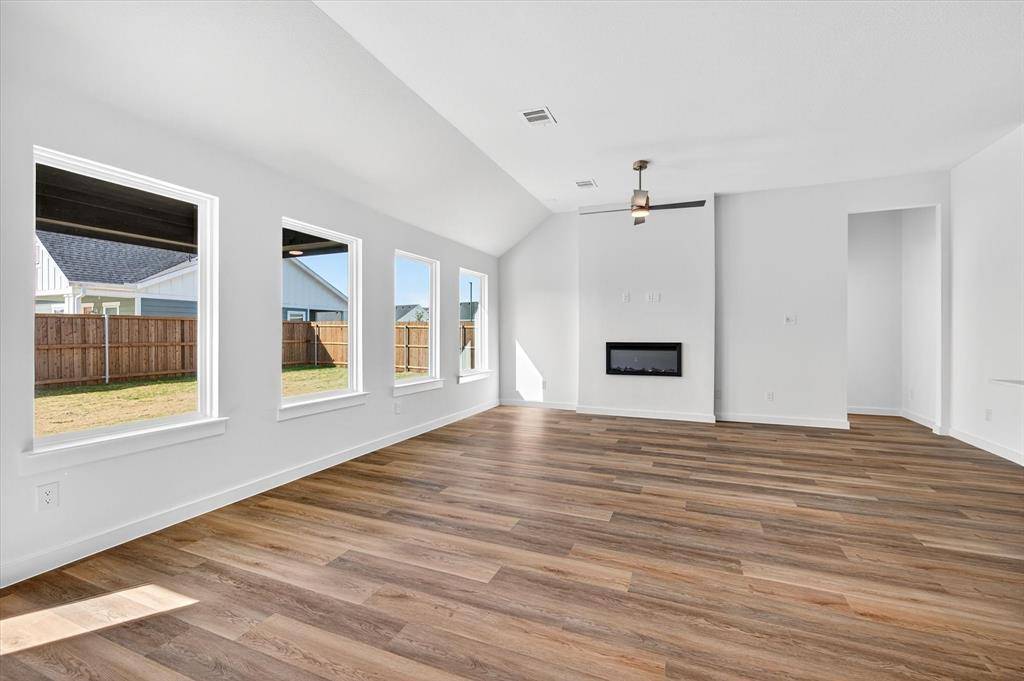 2228 Trailside Drive, Sherman, TX 75092