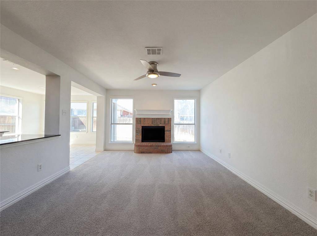 9708 Maryville Lane, Fort Worth, TX 76108