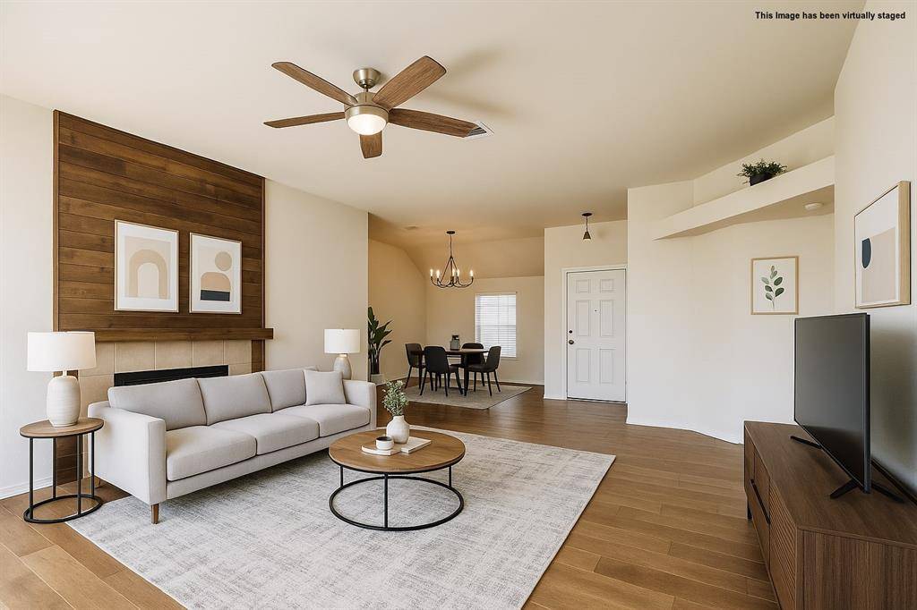 2246 Arbor Creek Drive, Carrollton, TX 75010