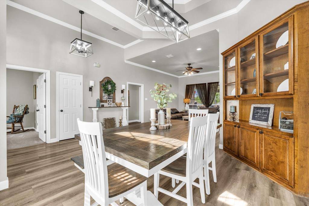 482 Sunland Park, Robinson, TX 76706